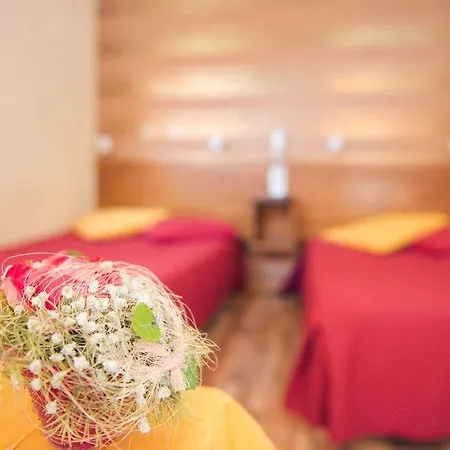 Altera Roma Otel Avinyon